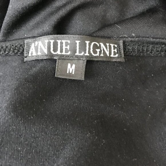 A'nue Ligne Black V-neck 3/4 Sleeve Top Size M - Picture 6 of 7